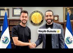 Enlace a Nayib Bukele, presidente de El Salvador, recibe a TheGrefg
