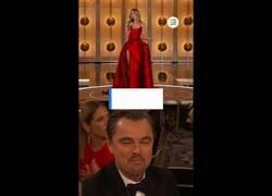 Enlace a El zasca Nikki Glaser a Leonardo DiCaprio en los Globos de Oro