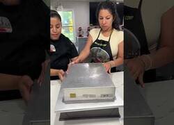 Enlace a El arte de hacer pasteles de gelatina en 3D