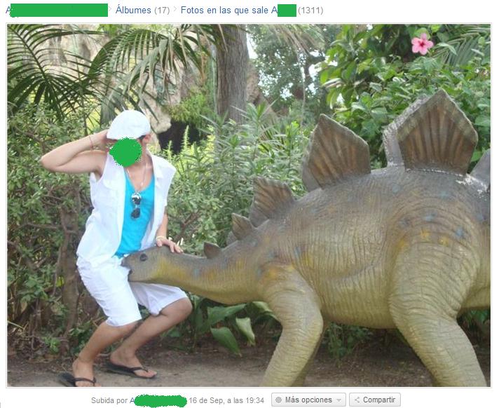 payaso,mordida,huevos,dinosaurio