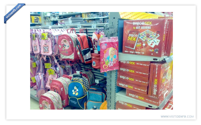 pequeños,niños,juguetes,barbie