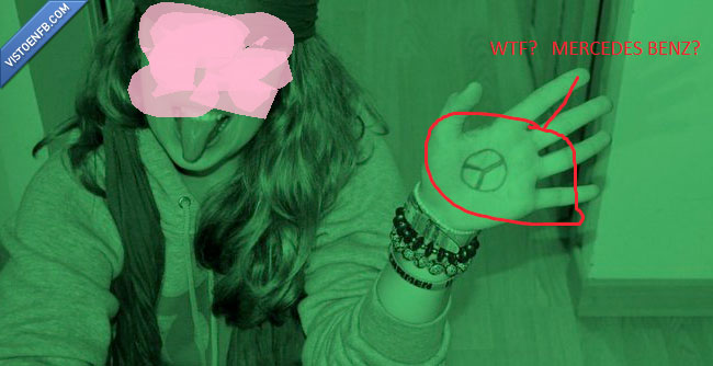 mercedes benz,fail,Signo de la paz