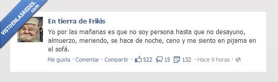 no soy persona,tierra de frikis,persona,pijama,sofá,desayunar