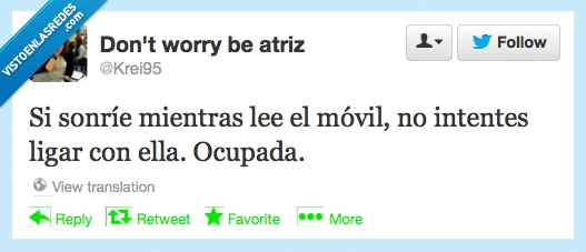 ocupada,enamorada,twitter,aléjate,novio,WhatsApp,móvil,chica,sonrisa