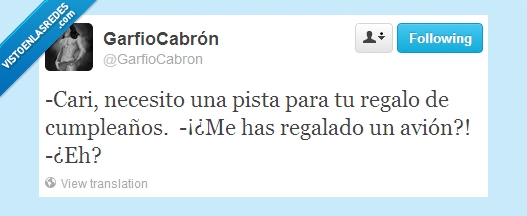 regalo,cumpleaños,novia,pista,avion