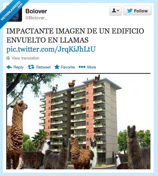 edificio,llama,rodeado,fuego