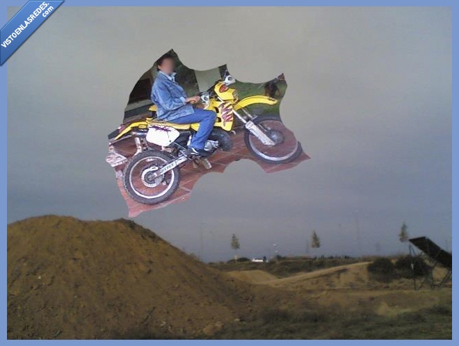 no es photoshop es paint,trucado,moto,flipado,saltar,envidiosos