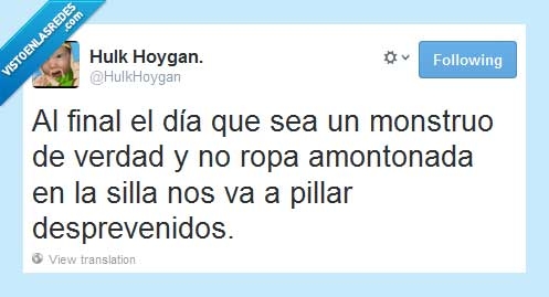 monstruo,amontonar,silla,desprevenido,ropa