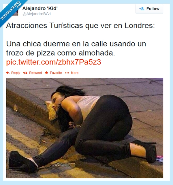 pizza,guiris,atraccion turistica,dormir,calle,borracho