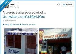 Enlace a De algo tendrán que vivir si se quedan afónicas por @saul_sal_