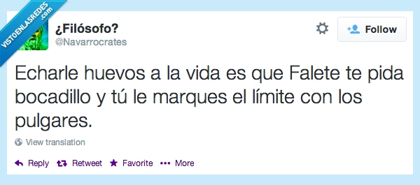 huevos,vida,falete,bocadillo,bocata,marcar,limite,pulgares,dedo,cortar,morder,comer