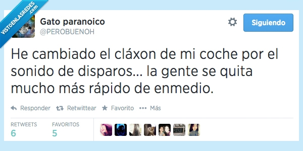 gente,apartarse,pumpum,balas,disparos,sonido,claxon