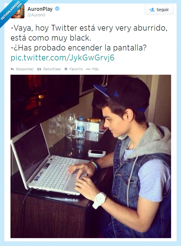 wachiconteia,habla peor que el traductor de google,abraham mateo,portatil,ordenador,apagado