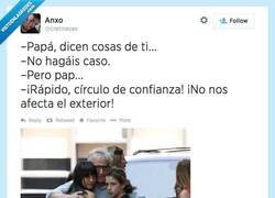 Enlace a ¡Rápido chicas! por @cretineces
