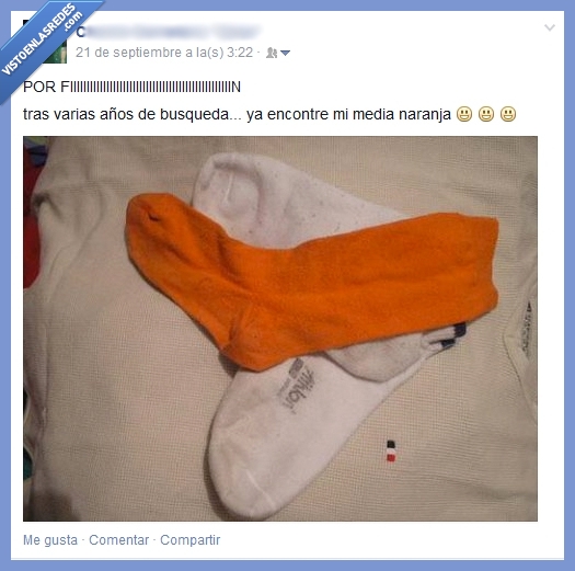 media,naranja,calcetin,calcetines,encontrar,pareja,encontre