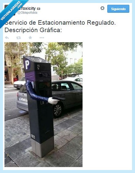 coche,estacionamiento,aparcar,regular,apuntar,arma,pistola,parquímetro,maquina,atraco