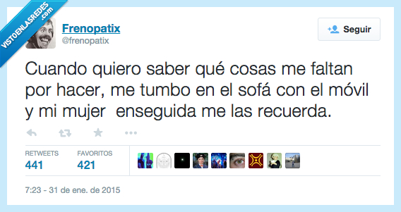 saber,cosas,faltar,faltan,hacer,tareas,tumbar,tumbo,sofá,móvil,mujer,recordar,recuerda