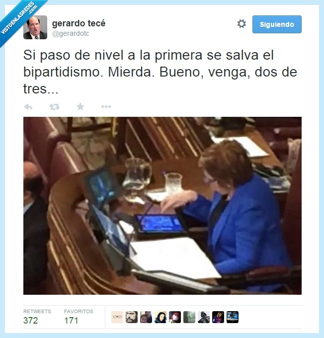 Celia Villalobos,Candy Crush,congreso,jugar,Rajoy,política,debate,nación,poca vergüenza