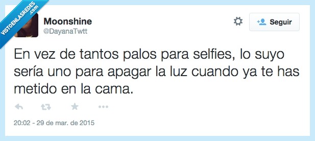 palo,selfie,apagar,luz,metido,meter,cama,foto,llegar