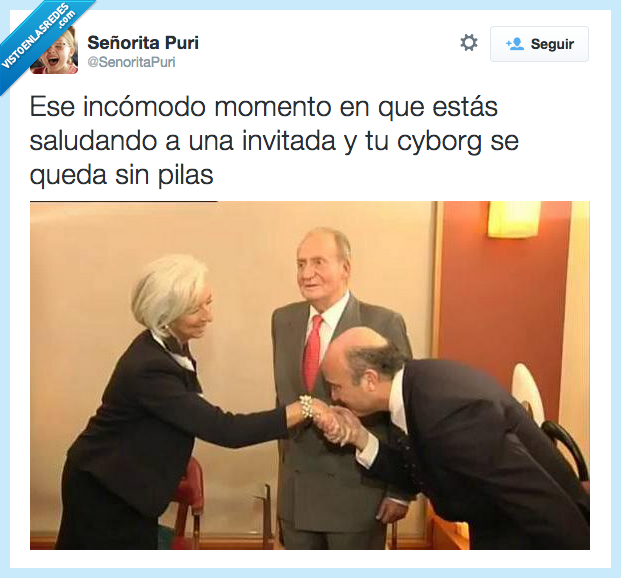 momento,incomodo,Lagarde,FMI,Juan Carlos,Rey,besar,mano,cyborg,pilas,bateria