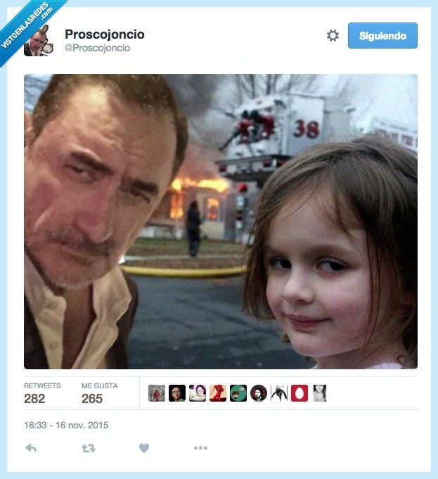 jinete,apocalipsis,Carlos Herrera,Selfie,disaster girl,delante,París,atentados,Francia,todo,malo