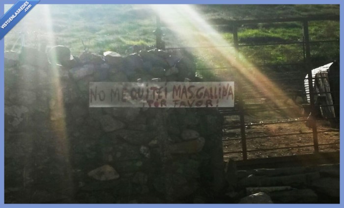 robar,señor,quitar,gallina,c artel,falta,ortografía,rural