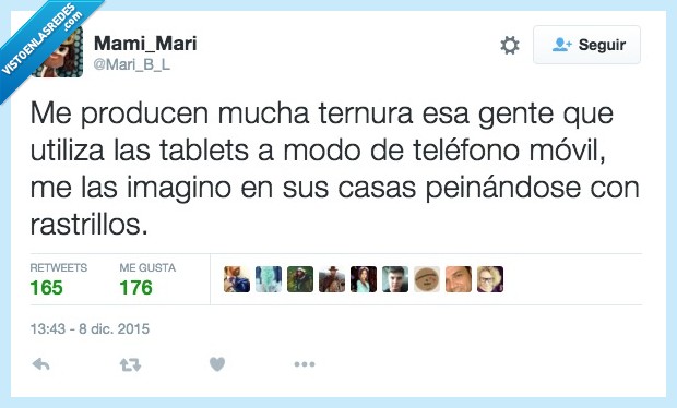 producen,producir,ternura,personas,tablet,movil,casa,peine,peinar,rastrillo,grande,gigante
