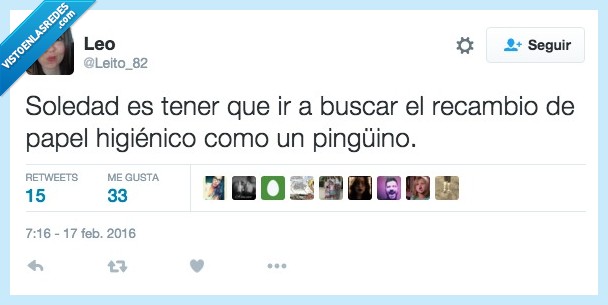 soledad,ir,buscar,papel,higiénico,baño,recambio,pingüino,pantalones,bajados
