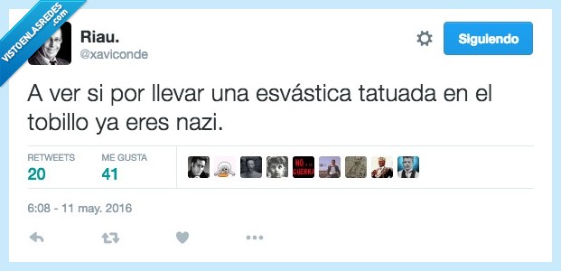 llevar,esvástica,tatuada,tobillo,nazi