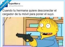 Enlace a Compartimos madre, no enchufe por @supermanumolina