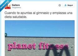 Enlace a Cuando empiezas la dieta y ves tentaciones por todos los sitios por @elgaiteroo