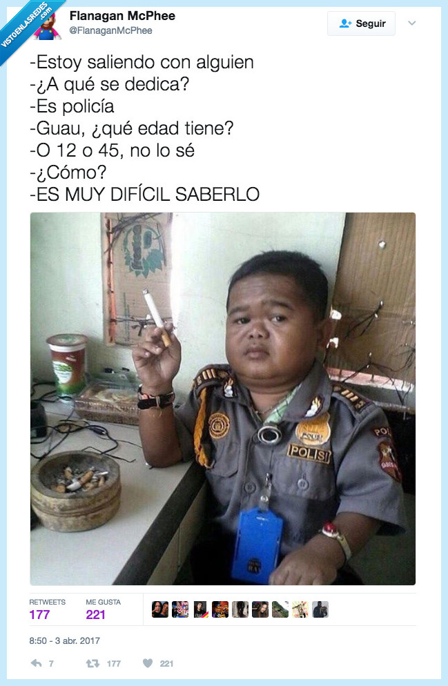 salir,alguien,dedicar,policía,edad