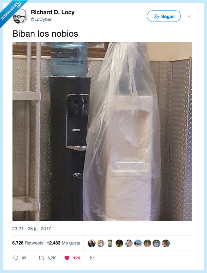 fuente,agua,novios,beber,biban