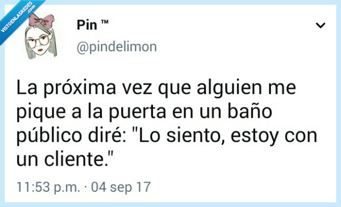 Twitter,baño,cliente,molestar