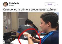 Enlace a EL JARI ESTÁ AQUÍ, por @SrLejia