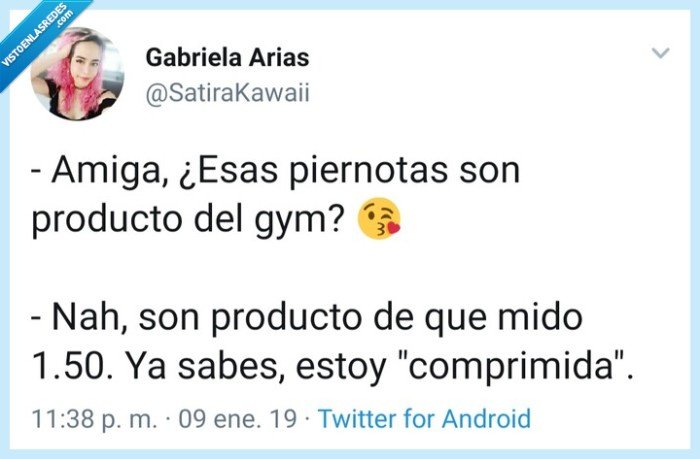 Twitter,enana,chaparra,pequeña,piernas,sexy,ligoteo