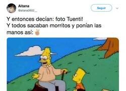 Enlace a Nostalgia tuenti, por @aitana0602__