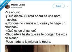 Enlace a Lo que decía en verdad el guión, por @MaylaifDhisis