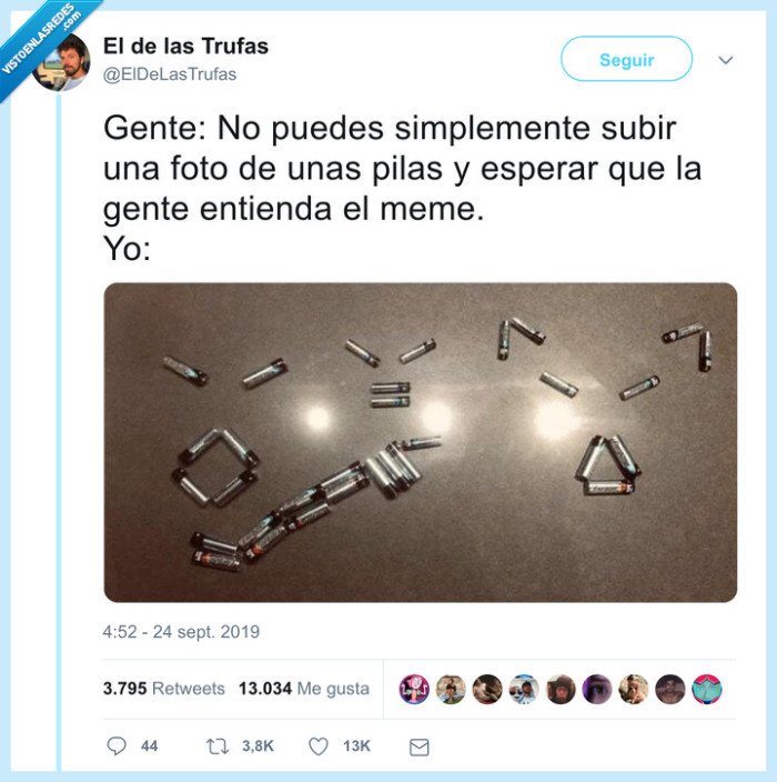 pilas,meme,gato blanco