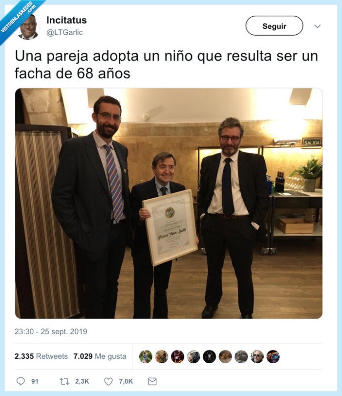 niño,adoptado,pareja