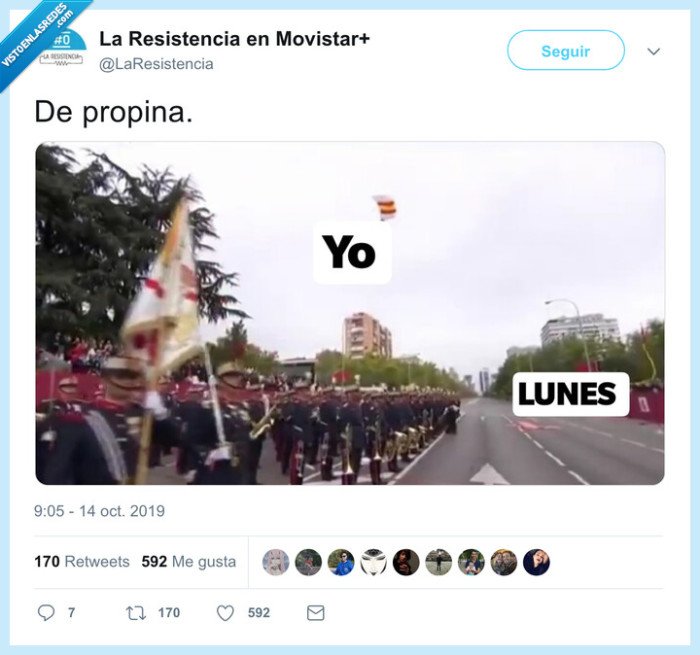 paraca&iacute;das,farola,pillada,lunes