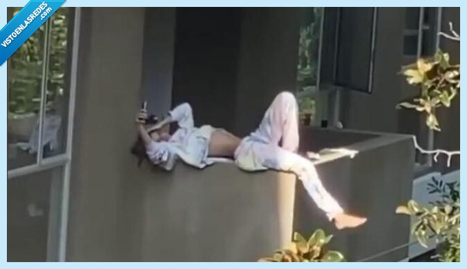 540353 - Esta cuenta de Instagram muestra los absurdos límites que superan los 'influencers' para hacer la foto perfecta