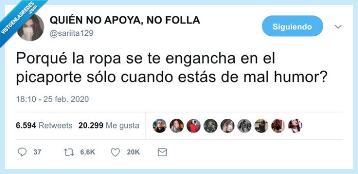 engancharse,ropa,picaporte