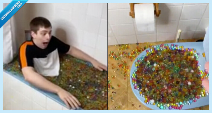 541918 - Un tontaina llena su bañera de bolitas de gel para grabar un vídeo y termina en comisaría por atascar las tuberías de todo el pueblo