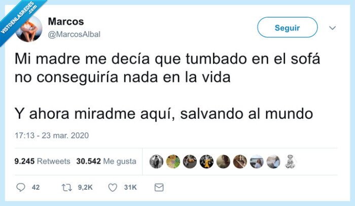 madre,salvar el mundo,sofá,coronavirus