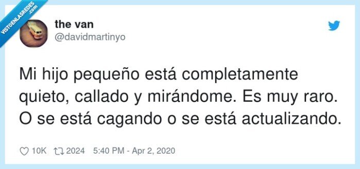 completamente,actualizando,mirándome,pequeño,quieto,callado