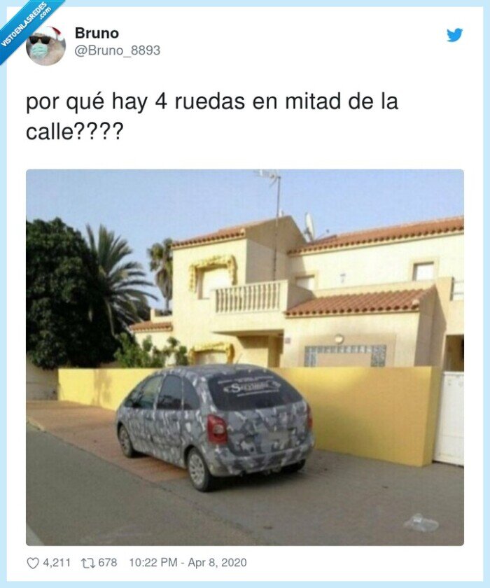 ruedas,mitad de la calle,coche,camuflaje