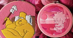 Enlace a Hace bordados de los Simpson, y le toman de media entre 10 y 30 horas, por @svohen