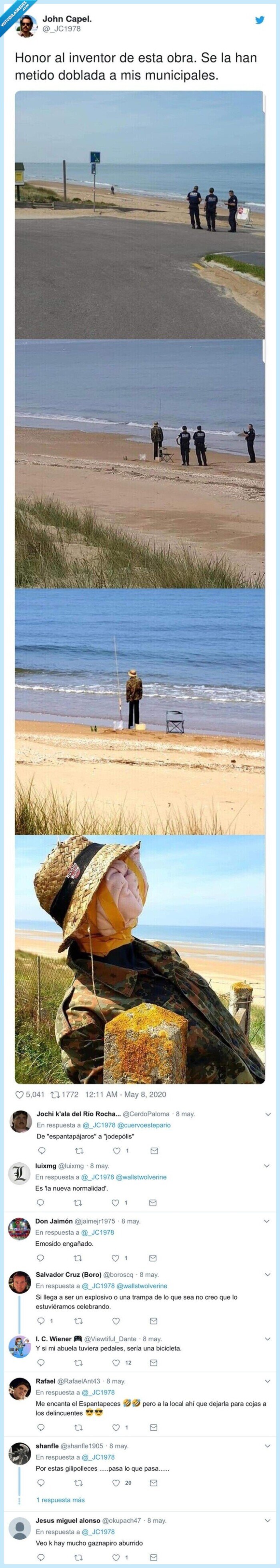 policía,playa,muñeco,troleo