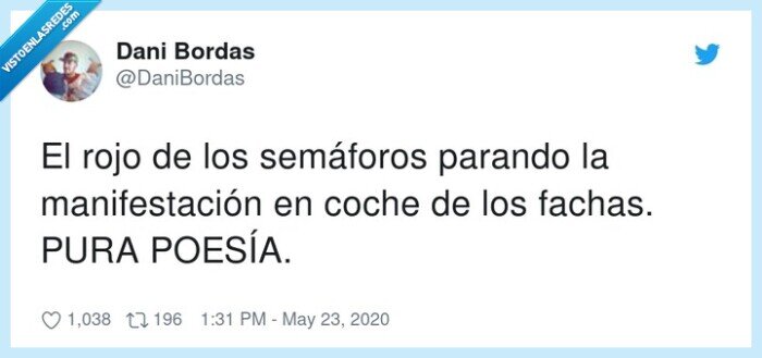 manifestación,semáforos,parando,poesía,fachas,coche